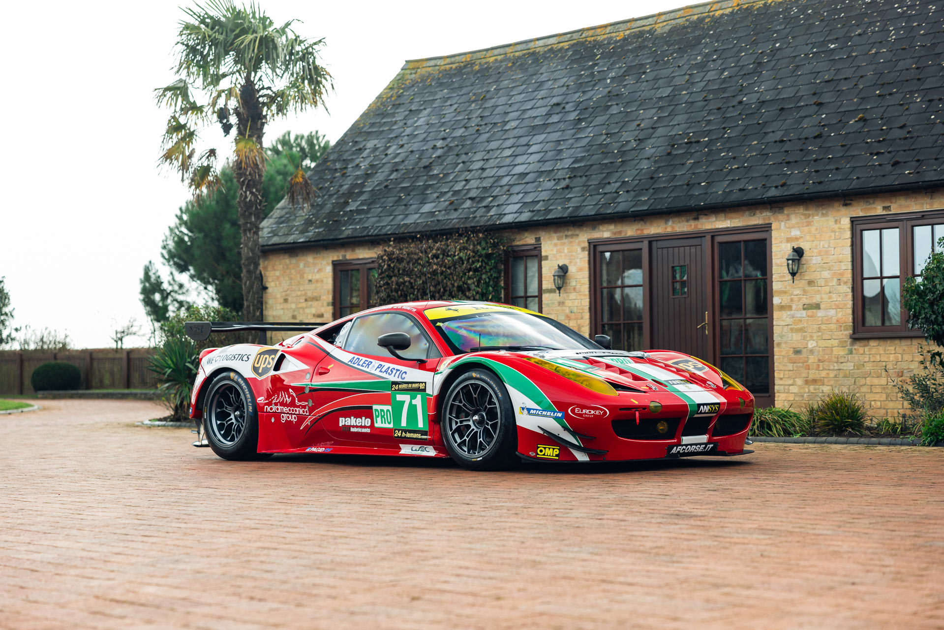 2013 Ferrari 458 Italia GTE | Girardo & Co